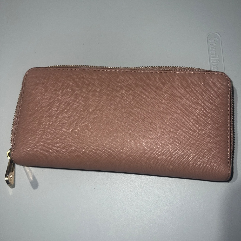 Michael Kors Large Mauve Continental Wallet - Picture 3 of 6